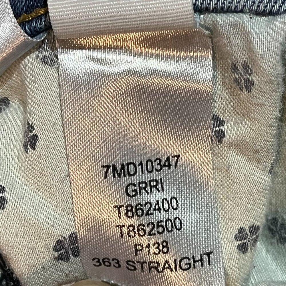 Lucky Brand 363 Straight Jeans 33x32